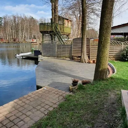 Holiday home Dom Letniskowy Nad Jeziorem-rokitki